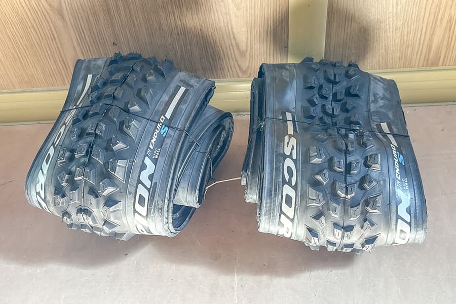 3 Fahrradreifen Pirelli 29x2,4